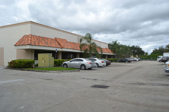 West Side Business Center Office warehouse Sunrise